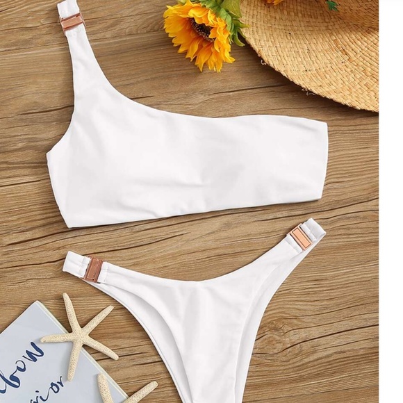 SHEIN Other - ❗PRICE DROP❗One Shoulder Buckle Bikini Set